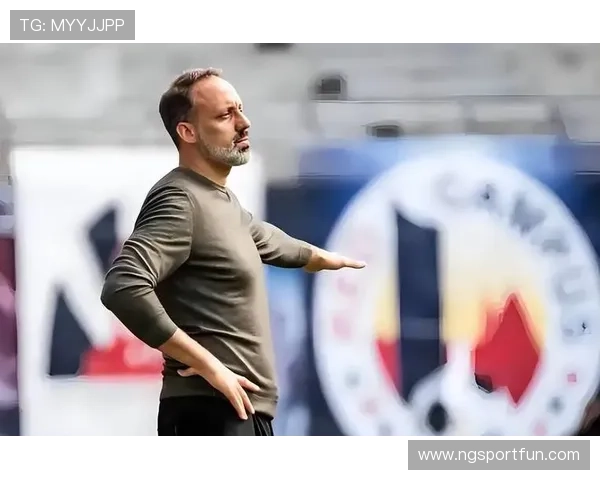 德甲球队主帅最新名单与历年教练更替情况